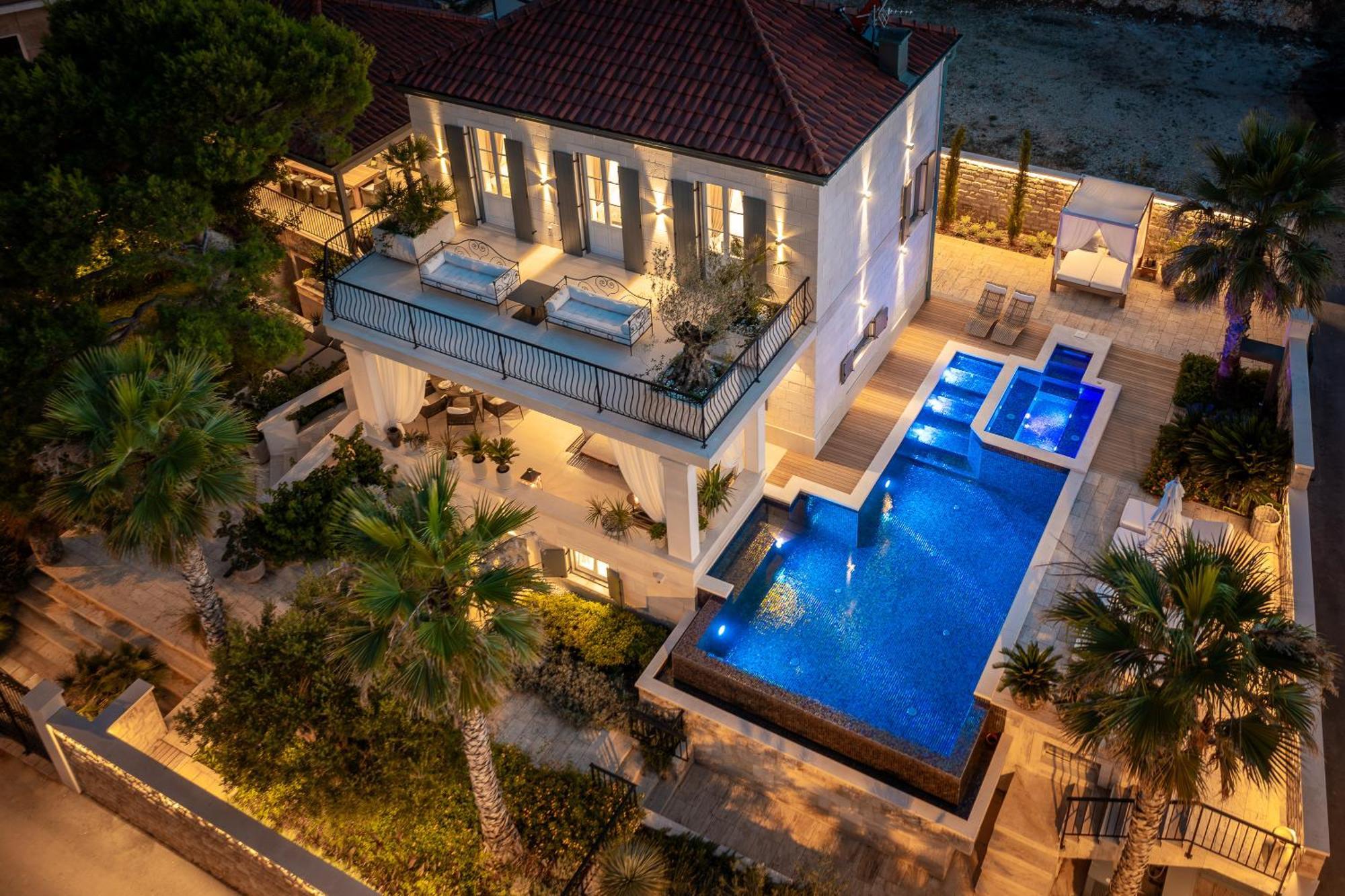 Villa L'Orizzonte Слатине Екстериор снимка