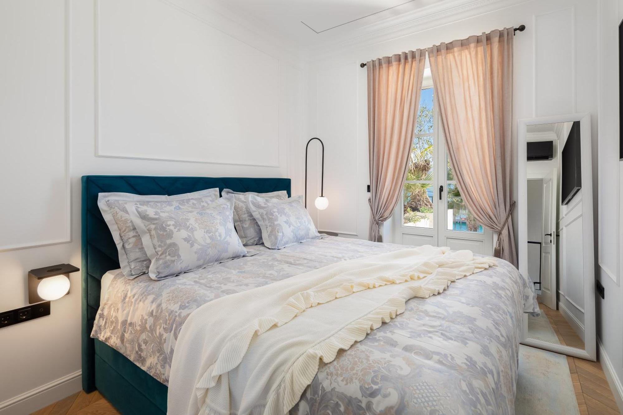 Villa L'Orizzonte Слатине Екстериор снимка